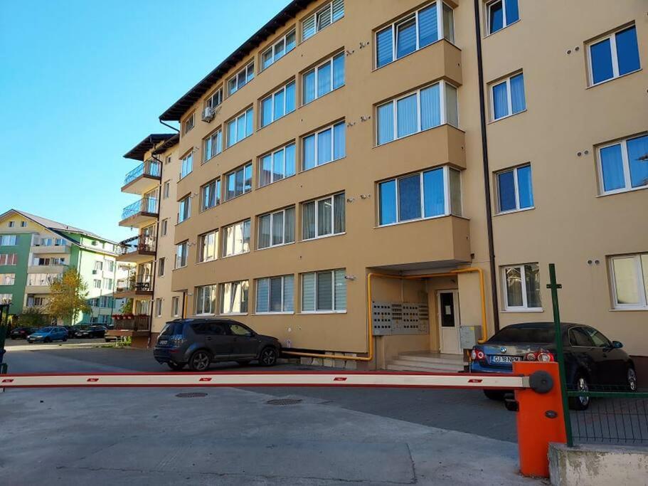 Spacious Flat, With Free Parking & Air Conditioning Floreşti Zewnętrze zdjęcie